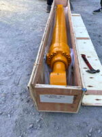 Гидроцилиндр ковша S445331 R450LC-7 без трубок Shimitsu